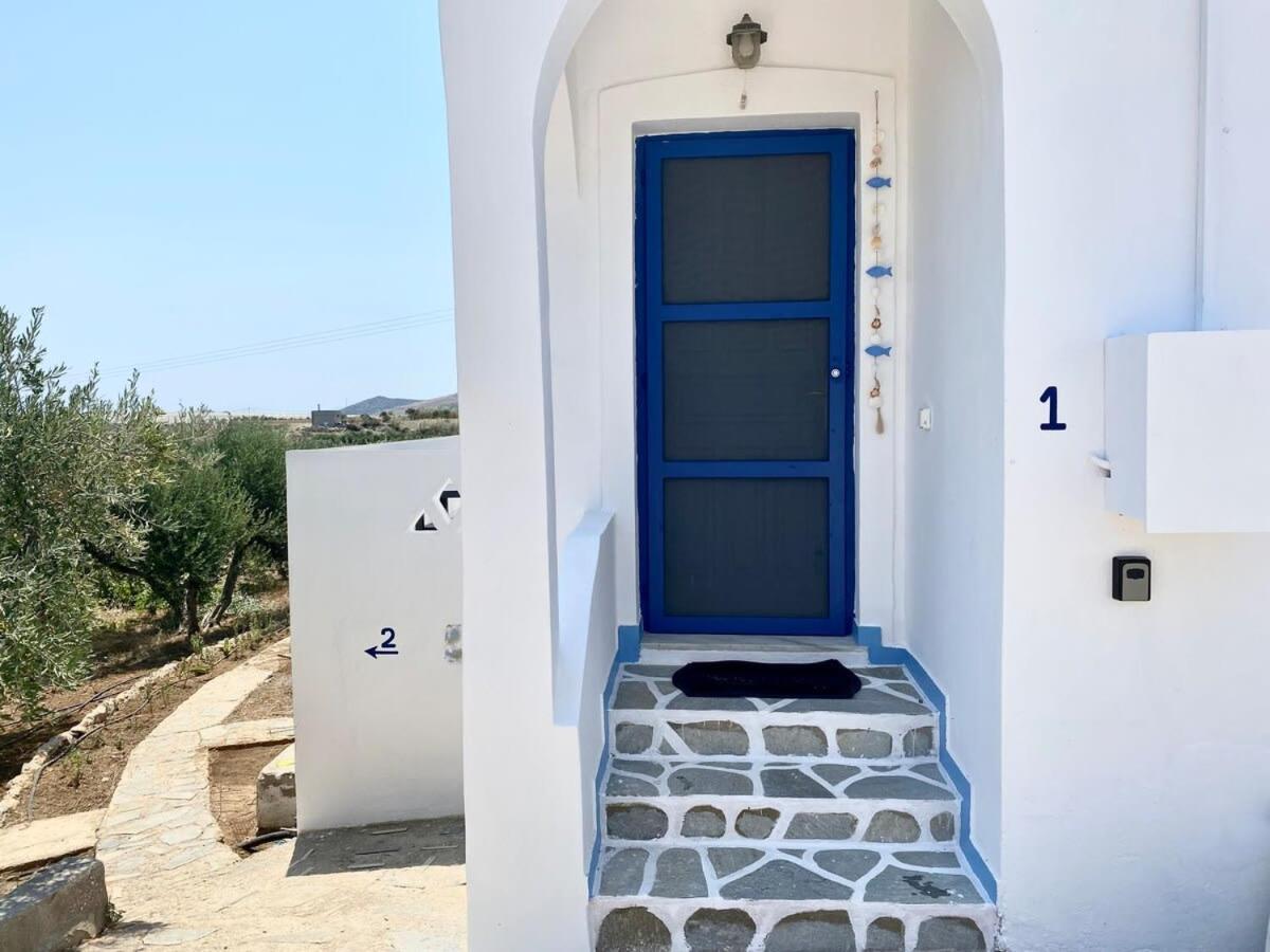 Amazing Blue Marsis In Paros Apartment Glifades